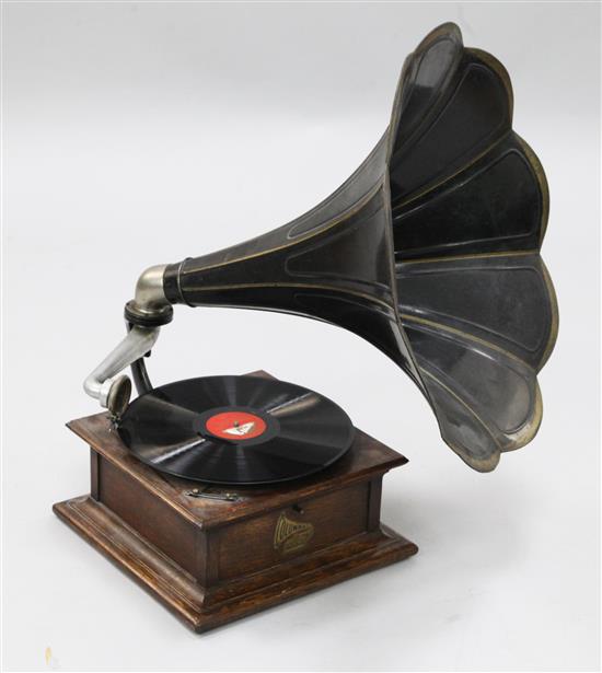 A Columbia graphophone,